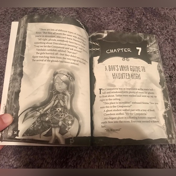 Collection of 3 Tween Books - Picture 6 of 11